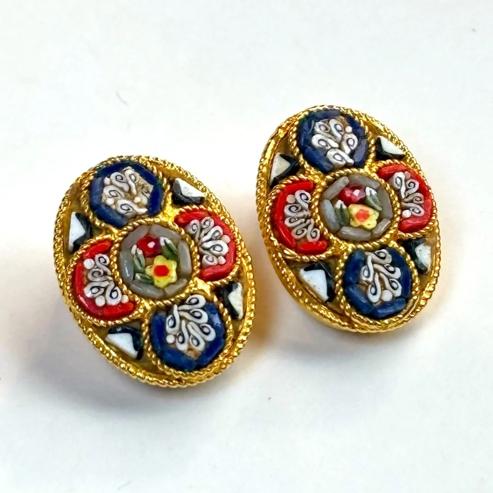 Vintage Italian Glass Micro Mosaic Oval Gold Tone Clip-on Earrings 1950’s Estate